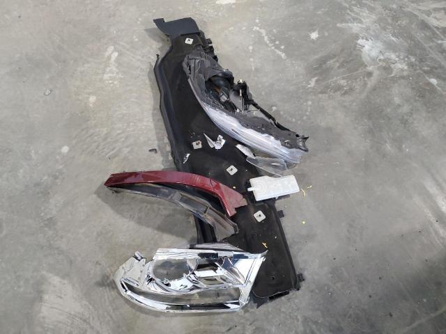 Photo 13 from auction – 2018 FORD ESCAPE SE with VIN 1FMCU9GD1JUC12524