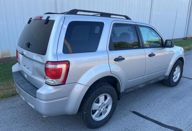 Photo 4 from auction – 2010 FORD ESCAPE XLT with VIN 1FMCU0D78AKD42337