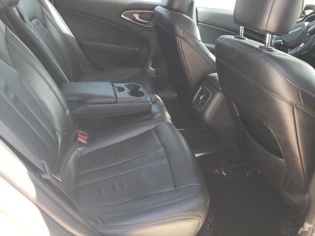 Photo 10 from auction – 2015 CHRYSLER 200 C with VIN 1C3CCCCB5FN655855