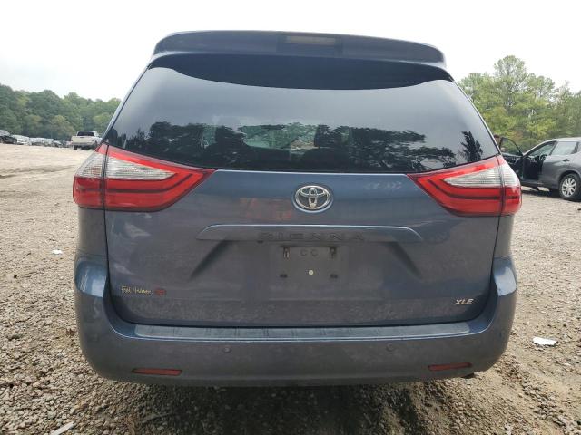 Photo 6 from auction – 2017 TOYOTA SIENNA XLE with VIN 5TDYZ3DCXHS771783