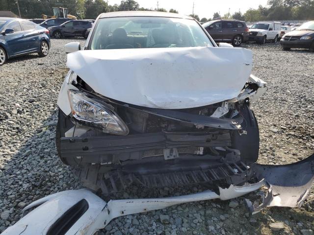 Photo 5 from auction – 2015 NISSAN SENTRA S with VIN 3N1AB7AP3FY218552