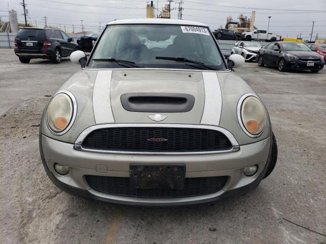 Снимка 5 от търг – 2007 MINI COOPER S с VIN WMWMF73517TL85381