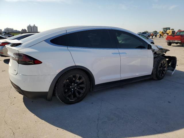 Photo 3 from auction – 2016 TESLA MODEL X with VIN 5YJXCBE29GF005298
