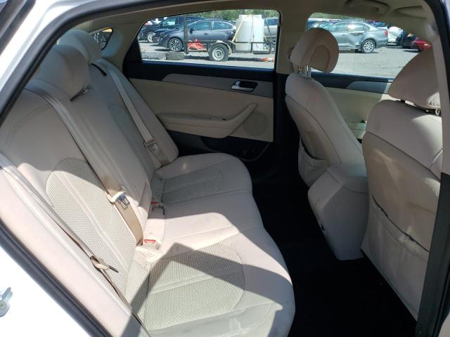 Photo 10 from auction – 2016 HYUNDAI SONATA SE with VIN 5NPE24AF5GH285477