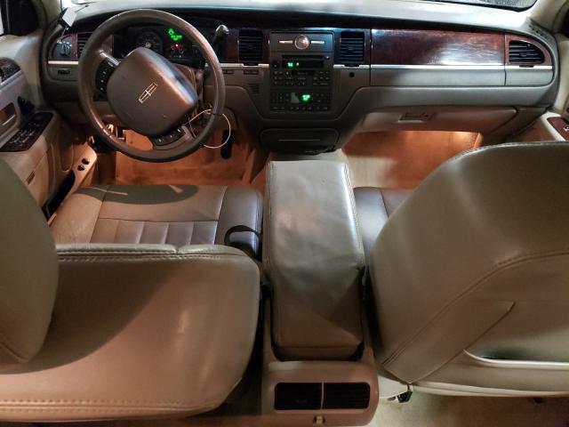 Photo 8 from auction – 2007 LINCOLN TOWN CAR S with VIN 1LNHM81VX7Y613153