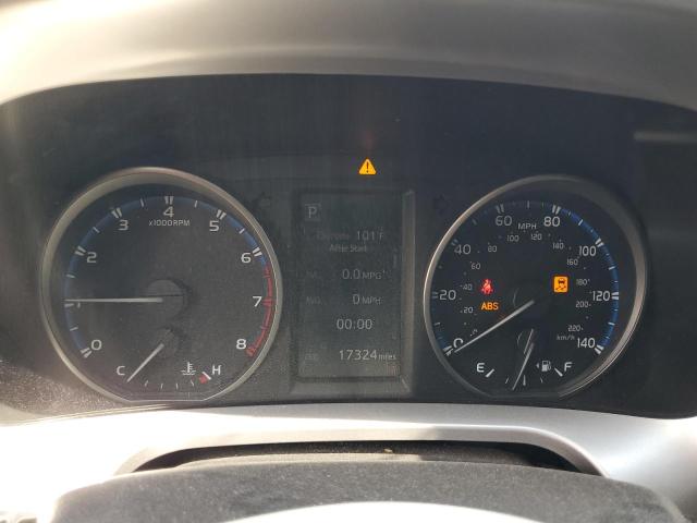 Photo 9 from auction – 2017 TOYOTA RAV4 XLE with VIN JTMWFREV0HD095827
