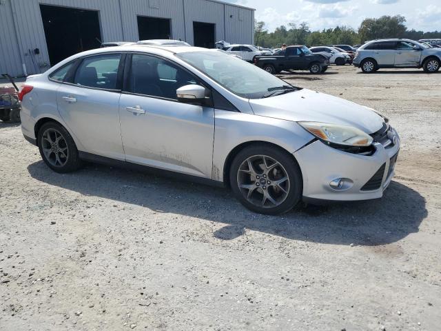 Photo 4 from auction – 2014 FORD FOCUS SE with VIN 1FADP3F21EL298190