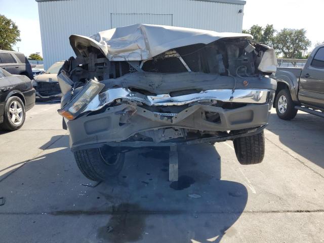 Photo 5 from auction – 2005 CHEVROLET SILVERADO with VIN 1GCEC14V15Z249001