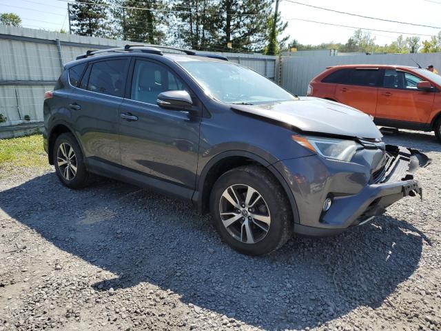 Photo 4 from auction – 2017 TOYOTA RAV4 XLE with VIN 2T3RFREV9HW561349