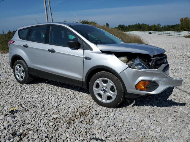 Photo 4 from auction – 2017 FORD ESCAPE S with VIN 1FMCU0F71HUB03210