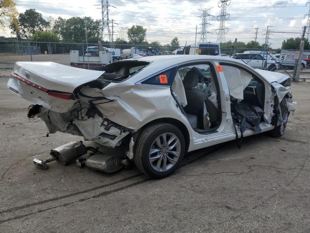 Photo 3 from auction – 2022 TOYOTA AVALON XLE with VIN 4T1AZ1FB5NU083140