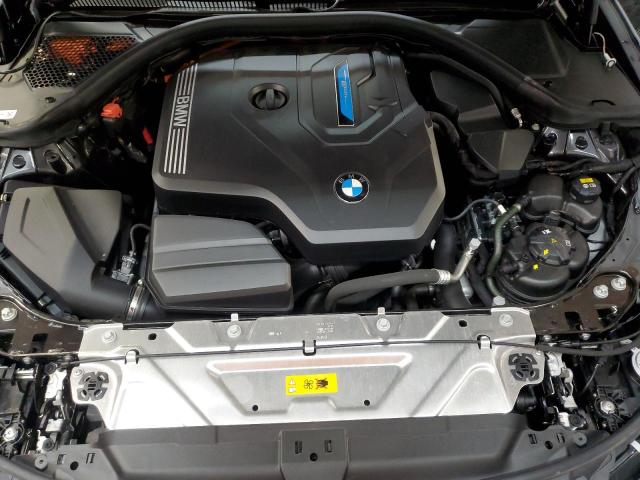 Photo 11 from auction – 2022 BMW 330XE with VIN 3MW5P9J04N8C72565