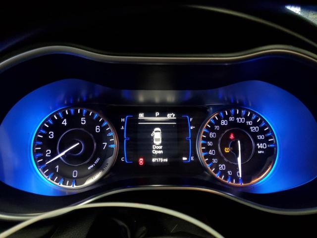 Photo 9 from auction – 2015 CHRYSLER 200 LIMITE with VIN 1C3CCCAB7FN531136