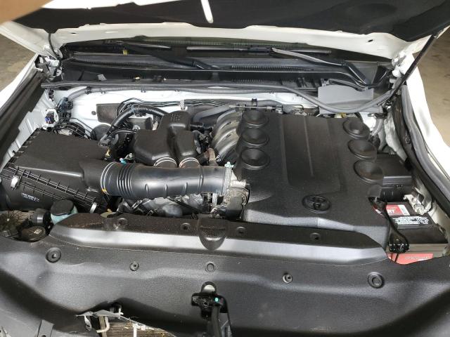 Photo 12 from auction – 2017 TOYOTA 4RUNNER SR with VIN JTEZU5JR7H5160828