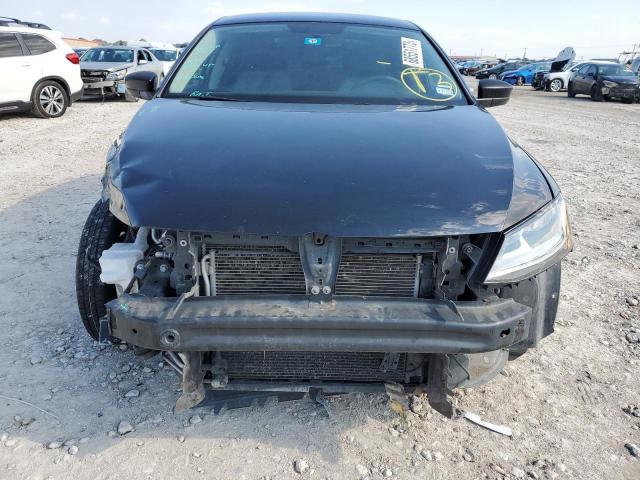 Photo 5 from auction – 2017 VOLKSWAGEN JETTA S with VIN 3VW2B7AJ0HM227455