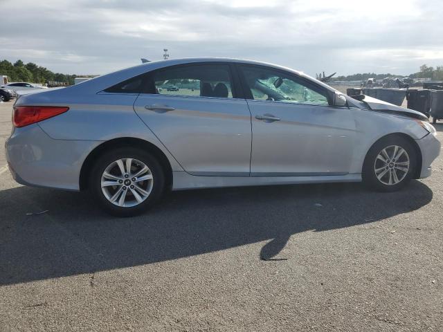Photo 3 from auction – 2014 HYUNDAI SONATA GLS with VIN 5NPEB4AC2EH882556