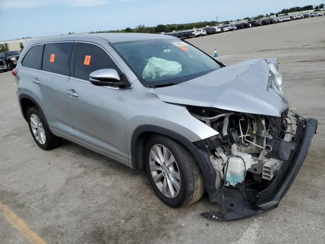 Photo 4 from auction – 2017 TOYOTA HIGHLANDER with VIN 5TDZZRFHXHS199713