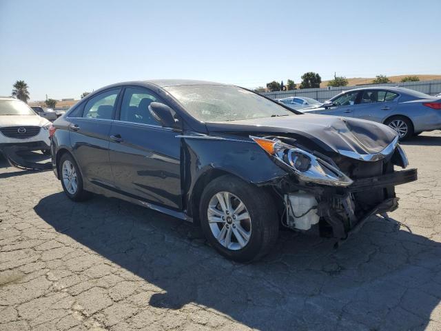 Photo 4 from auction – 2014 HYUNDAI SONATA GLS with VIN 5NPEB4AC0EH865707