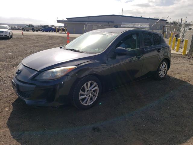 MAZDA 3 I 2012 with VIN JM1BL1L80C1557612 - Photo from auction
