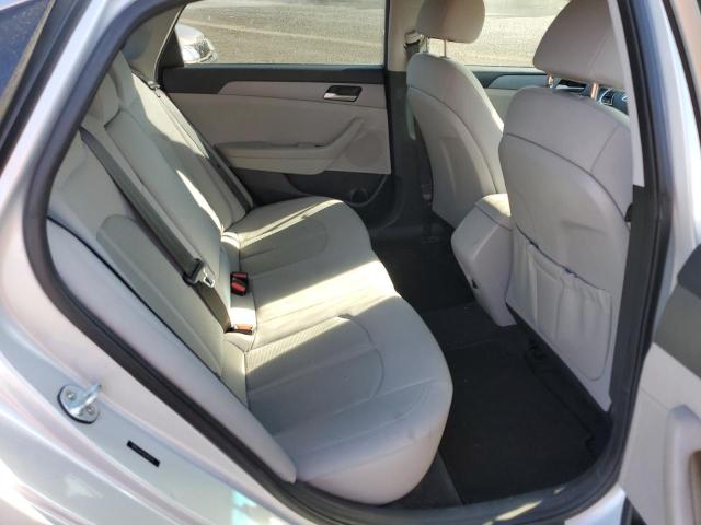 Photo 10 from auction – 2019 HYUNDAI SONATA SE with VIN 5NPE24AF3KH819293