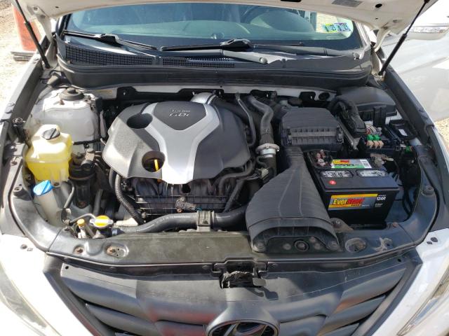 Photo 11 from auction – 2012 HYUNDAI SONATA SE with VIN 5NPEC4AB0CH501563