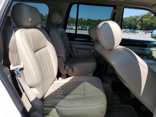 Photo 11 from auction – 2003 LINCOLN NAVIGATOR with VIN 5LMFU28R83LJ31587