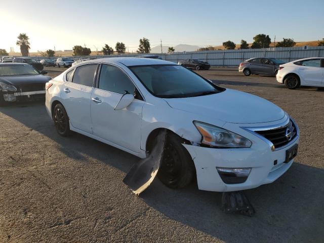 Photo 4 from auction – 2015 NISSAN ALTIMA 2.5 with VIN 1N4AL3AP9FC249452