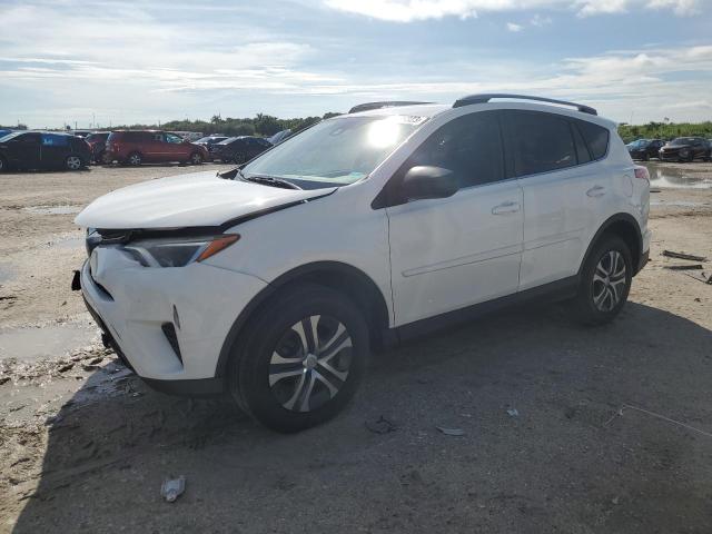 Foto 1 de la subasta – 2017 TOYOTA RAV4 LE con VIN 2T3BFREV3HW643370