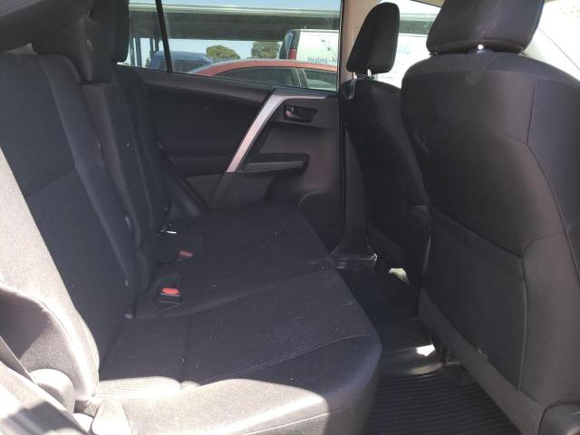 Photo 10 from auction – 2017 TOYOTA RAV4 LE with VIN 2T3BFREV7HW564445