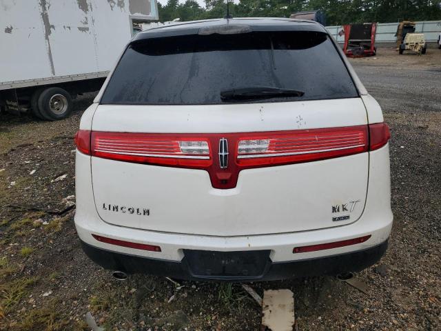 Photo 6 from auction – 2014 LINCOLN MKT with VIN 2L1MJ5LK1EBL52869