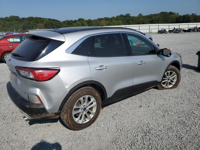 Photo 3 from auction – 2020 FORD ESCAPE SE with VIN 1FMCU9G67LUA64321