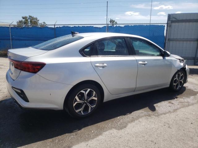Photo 3 from auction – 2021 KIA FORTE FE with VIN 3KPF24AD5ME267385