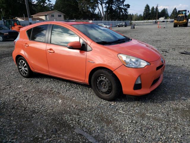 Photo 4 from auction – 2013 TOYOTA PRIUS C with VIN JTDKDTB38D1031678