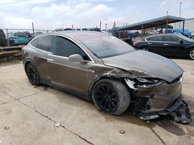 Photo 4 from auction – 2016 TESLA MODEL X with VIN 5YJXCBE22GF002274