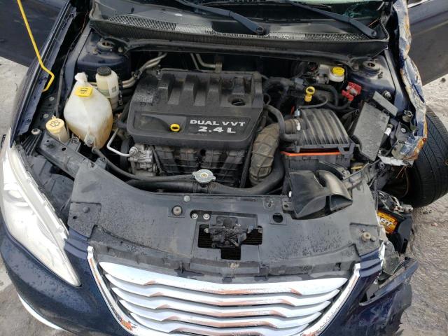 Photo 11 from auction – 2014 CHRYSLER 200 LX with VIN 1C3CCBAB6EN205577