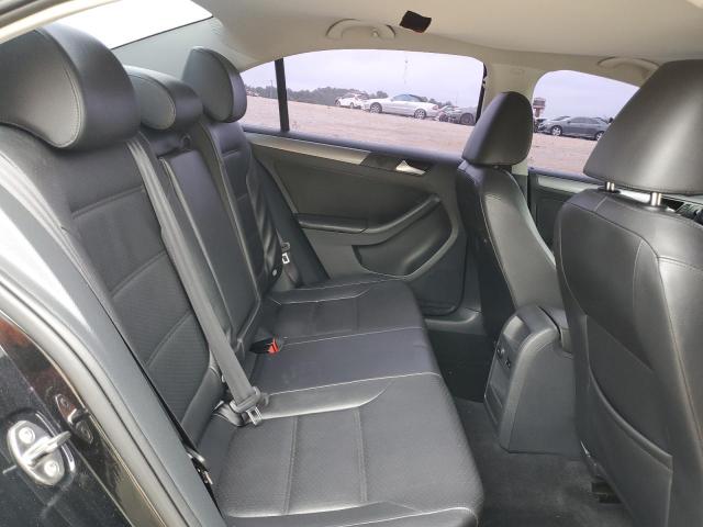 Photo 10 from auction – 2014 VOLKSWAGEN JETTA TDI with VIN 3VWLL7AJ2EM426004