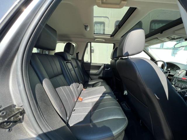 Photo 6 from auction – 2011 LAND ROVER LR2 HSE with VIN SALFR2BN7BH221905