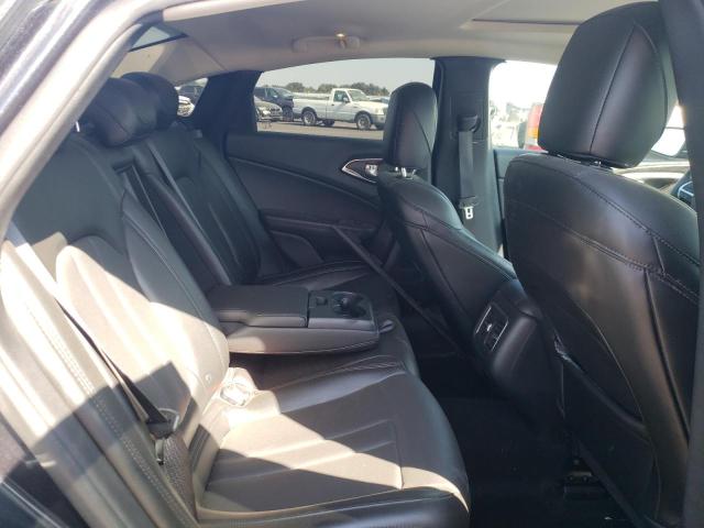 Photo 10 from auction – 2017 CHRYSLER 200 LIMITE with VIN 1C3CCCAG3HN506314