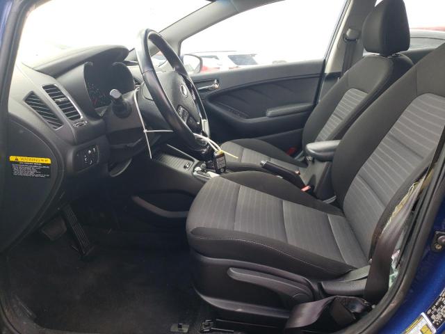 Снимка 7 от търг – 2017 KIA FORTE LX с VIN 3KPFL4A78HE095334