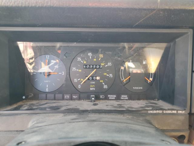 Photo 9 from auction – 1983 VOLVO 244 DL with VIN YV1AX8841D1918159