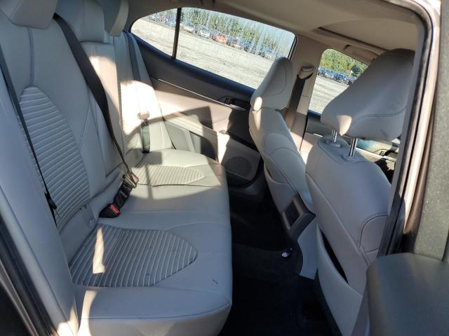 Photo 10 from auction – 2018 TOYOTA CAMRY L with VIN 4T1B11HK8JU571663