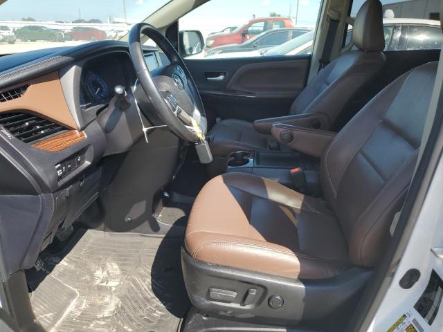 Photo 7 from auction – 2018 TOYOTA SIENNA XLE with VIN 5TDDZ3DC1JS194940