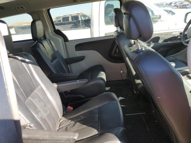 Photo 11 from auction – 2014 CHRYSLER TOWN & COU with VIN 2C4RC1BG6ER158726