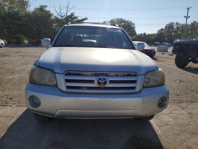 صورة رقم 5 من المزاد - 2004 TOYOTA HIGHLANDER مع VIN JTEGD21A340105395