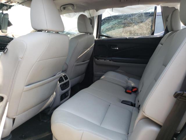 Photo 11 from auction – 2019 HONDA PILOT TOUR with VIN 5FNYF5H90KB009383