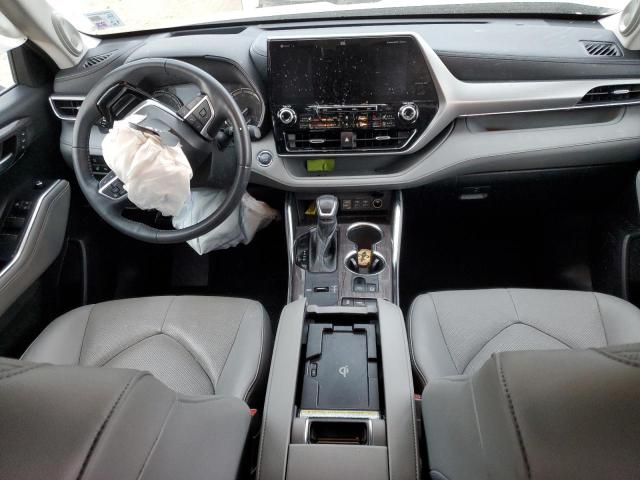 Photo 8 from auction – 2022 TOYOTA HIGHLANDER with VIN 5TDFZRAH0NS093275