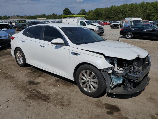 Photo 4 from auction – 2017 KIA OPTIMA LX with VIN 5XXGT4L35HG132250