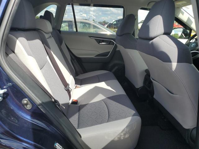 Photo 11 from auction – 2020 TOYOTA RAV4 XLE with VIN JTMW1RFV3LD054419