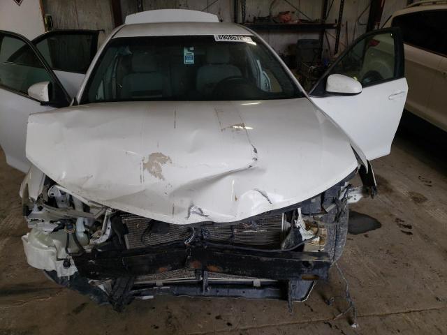 Photo 11 from auction – 2013 TOYOTA CAMRY L with VIN 4T4BF1FK2DR305960