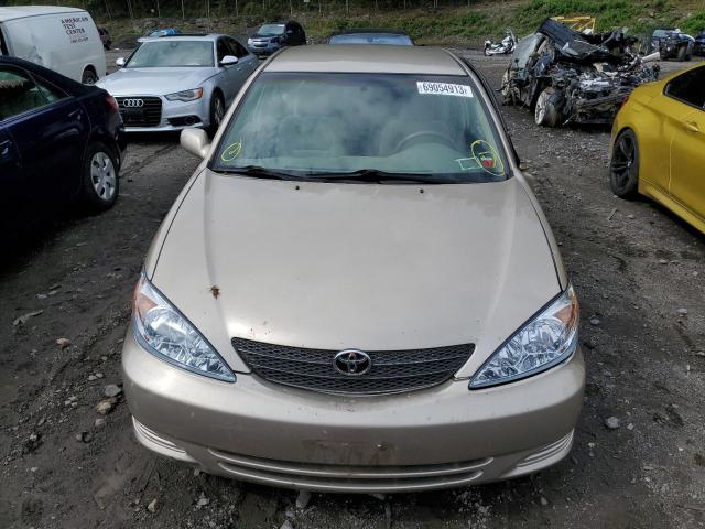 Photo 5 from auction – 2004 TOYOTA CAMRY LE with VIN 4T1BE32K14U808619